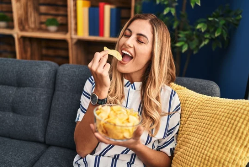 🦷 10 Worst Foods for Your Teeth – What to Watch Out For | Uxbridge Dental Care
